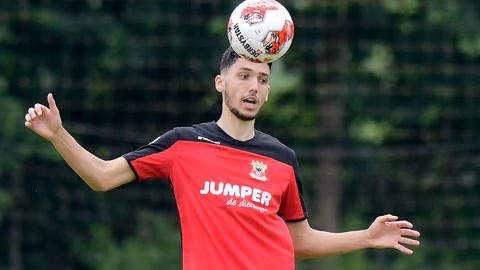 巴特勒凭借 巴特勒凭借