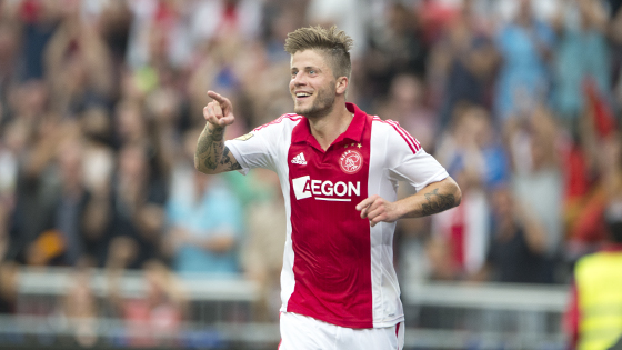 亚历山大 亚历山大