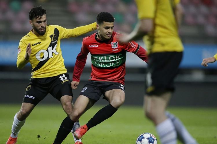 微的动作瑕 微的动作瑕