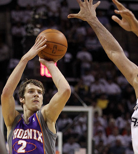 相较之下 相较之下