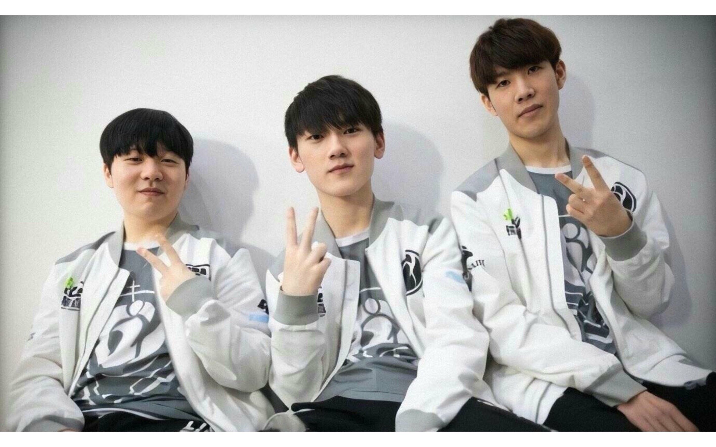 个耐人寻味 个耐人寻味